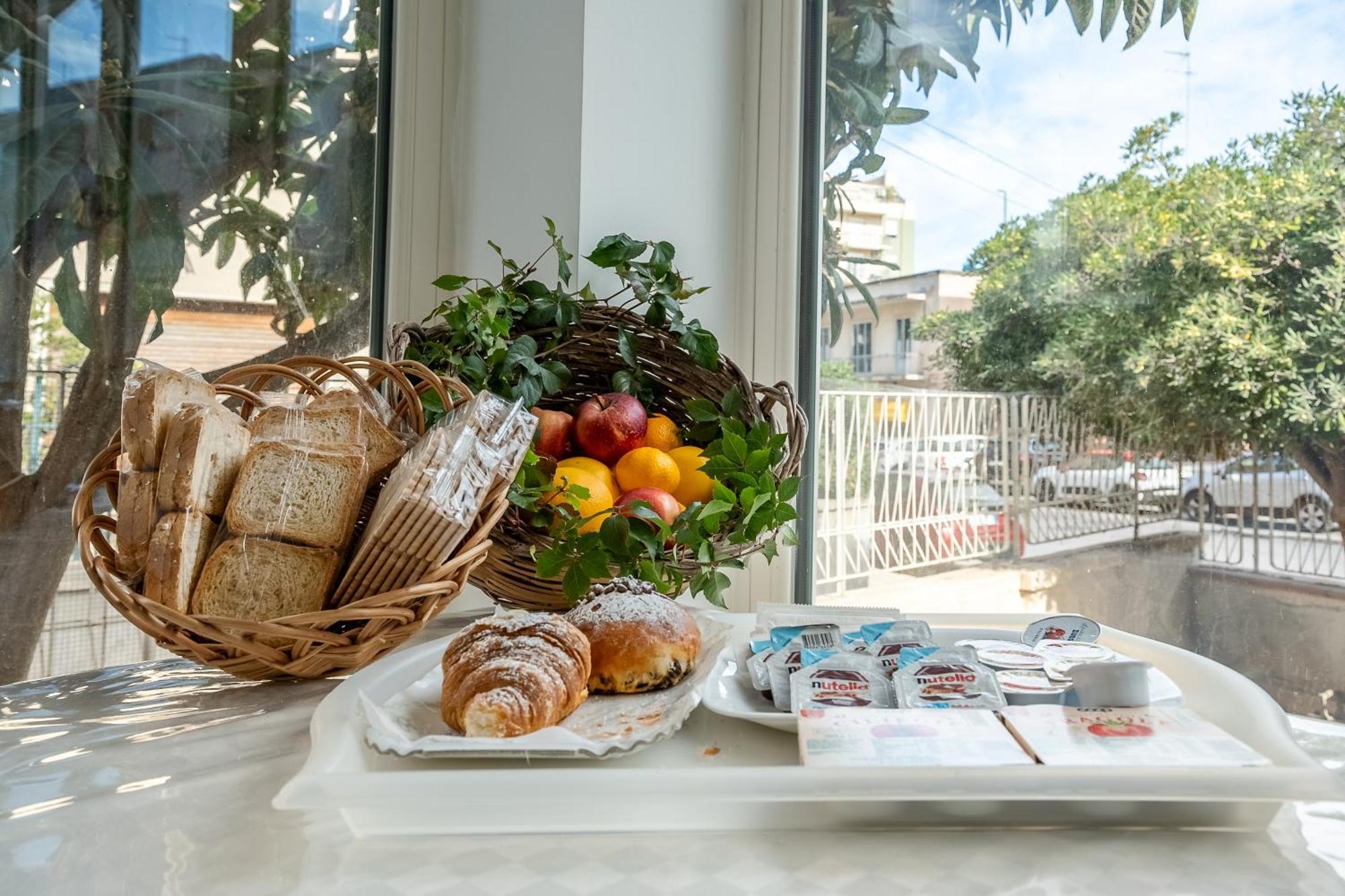 Cumpari Turiddu Bed and breakfast Syracuse